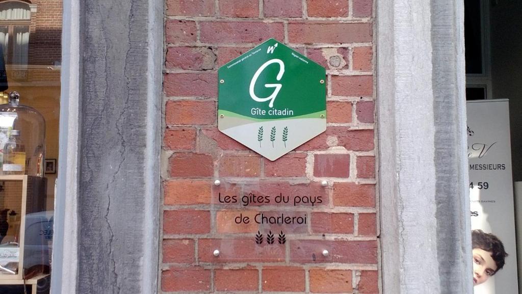 Les Gites Du Pays De שרלרואה מראה חיצוני תמונה
